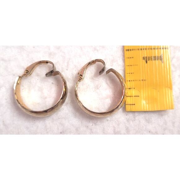 Vtg L.H. Segal California Clip On Hoop Earrings 3/4" Hammered Textured Goldtone - Picture 2 of 5